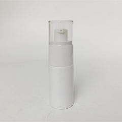 bouteilles en plastique d'animal familier