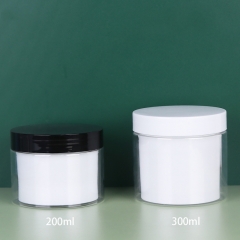 pots de crème pour le visage
