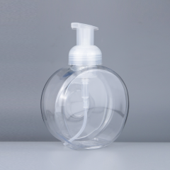 bouteilles de mousse de shampoing
